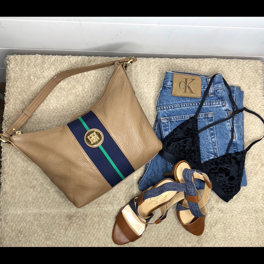 Tommy Hilfiger purse